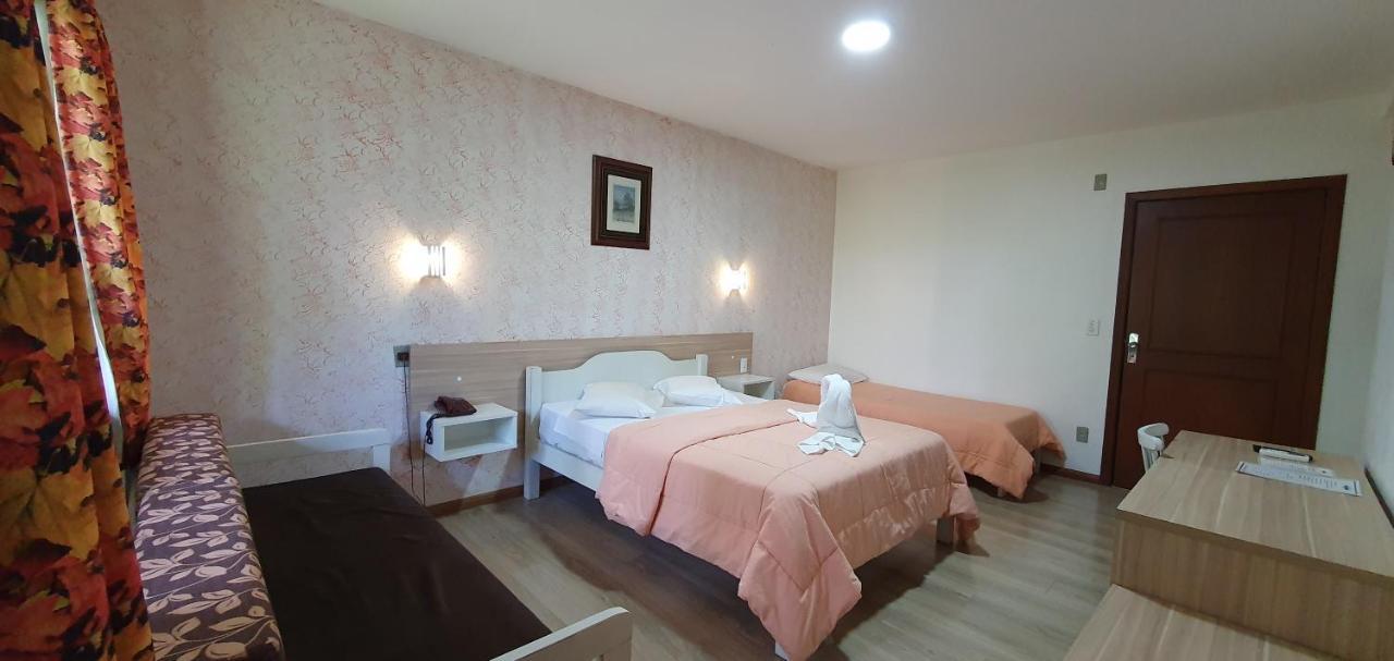 Hotel Alpen Hof 그라마도 외부 사진