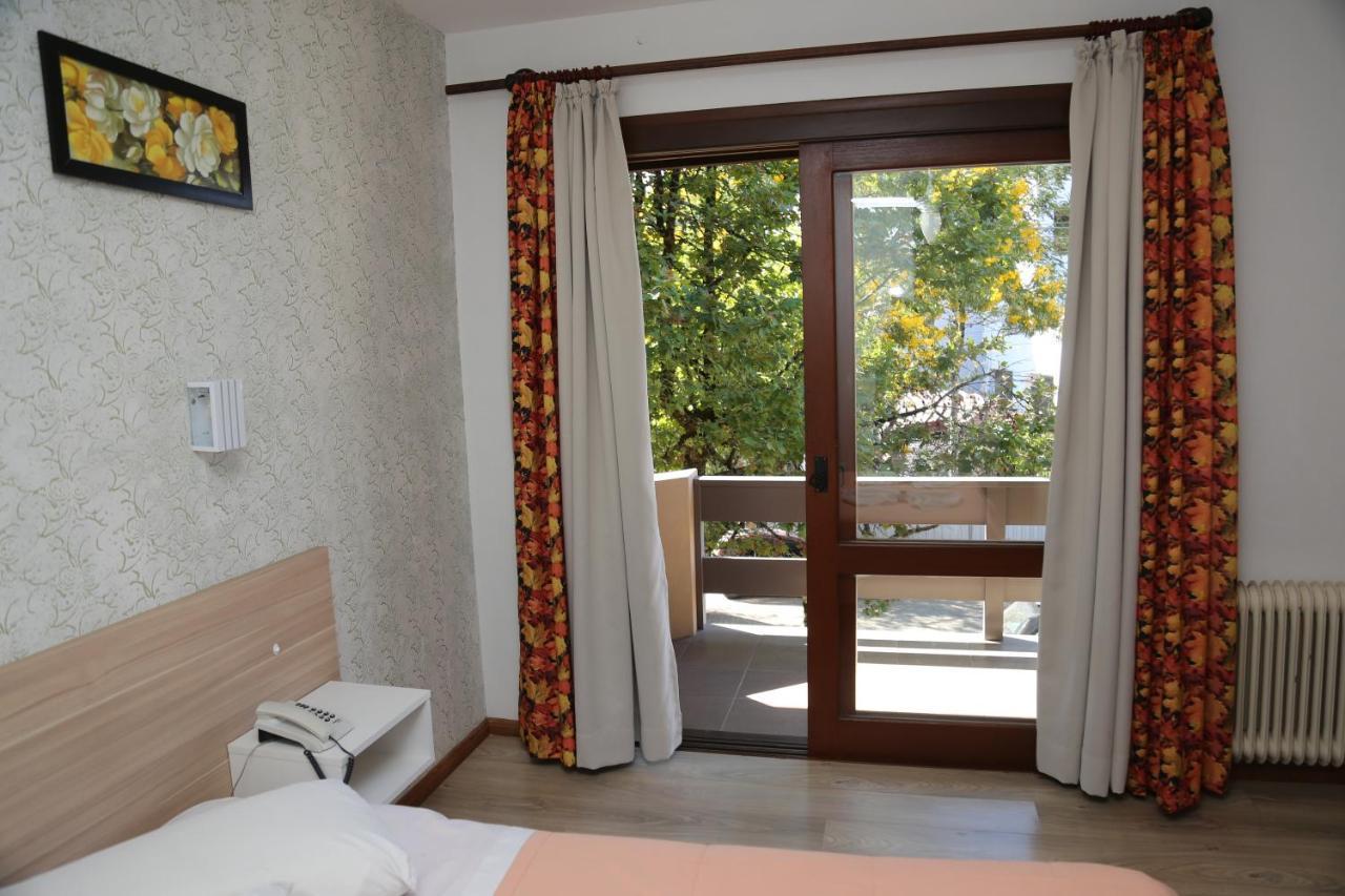 Hotel Alpen Hof 그라마도 외부 사진