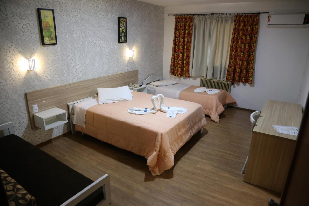 Hotel Alpen Hof 그라마도 외부 사진