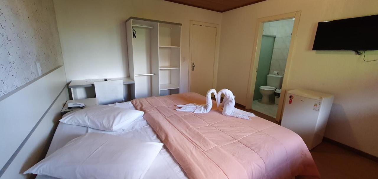 Hotel Alpen Hof 그라마도 외부 사진