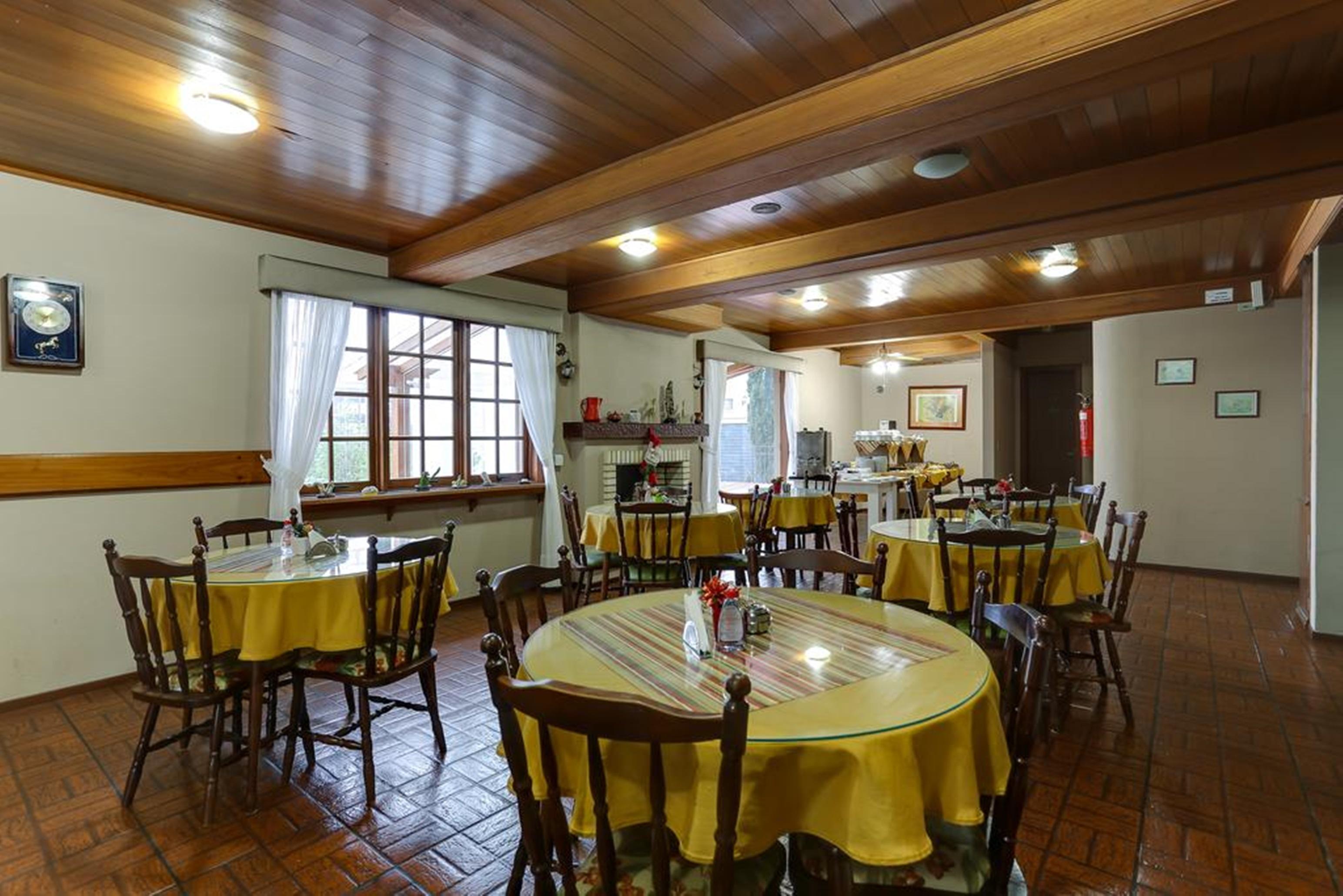 Hotel Alpen Hof 그라마도 외부 사진